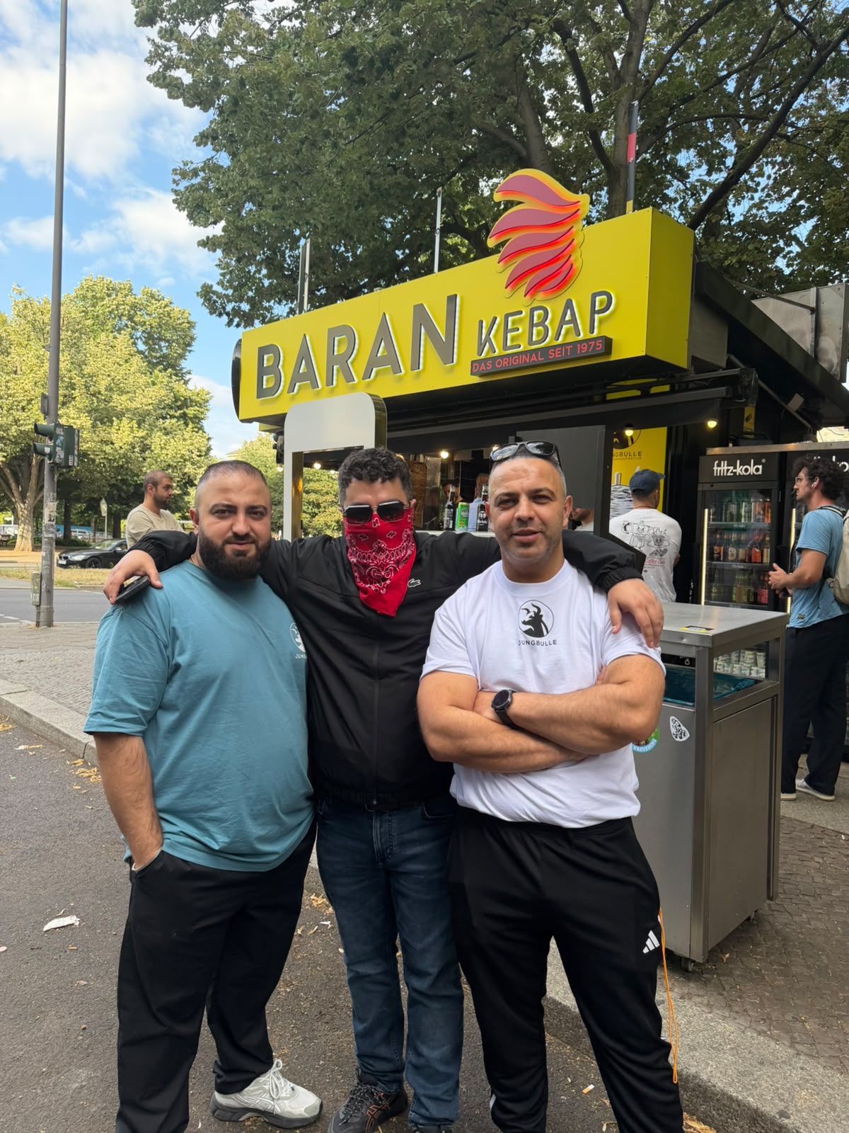 Das Team von Baran Kebap Berlin
